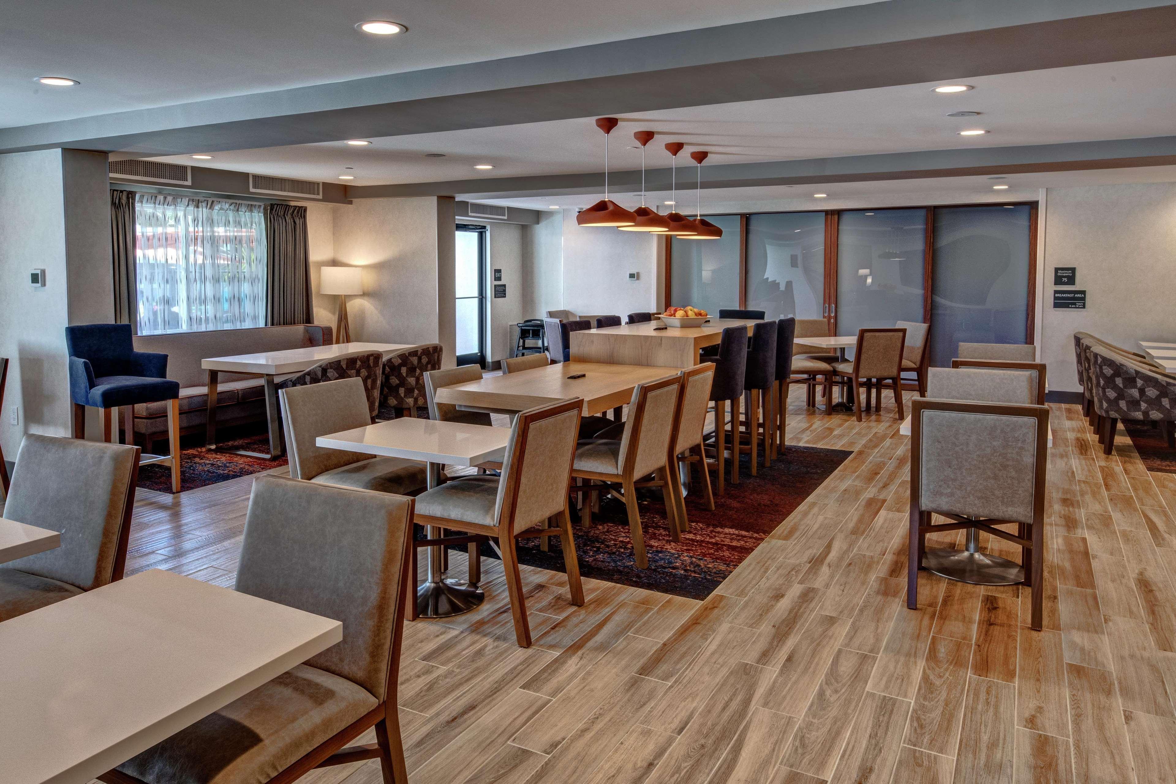 Hampton Inn Discovery Kingdom Napa Gateway Vallejo Ngoại thất bức ảnh